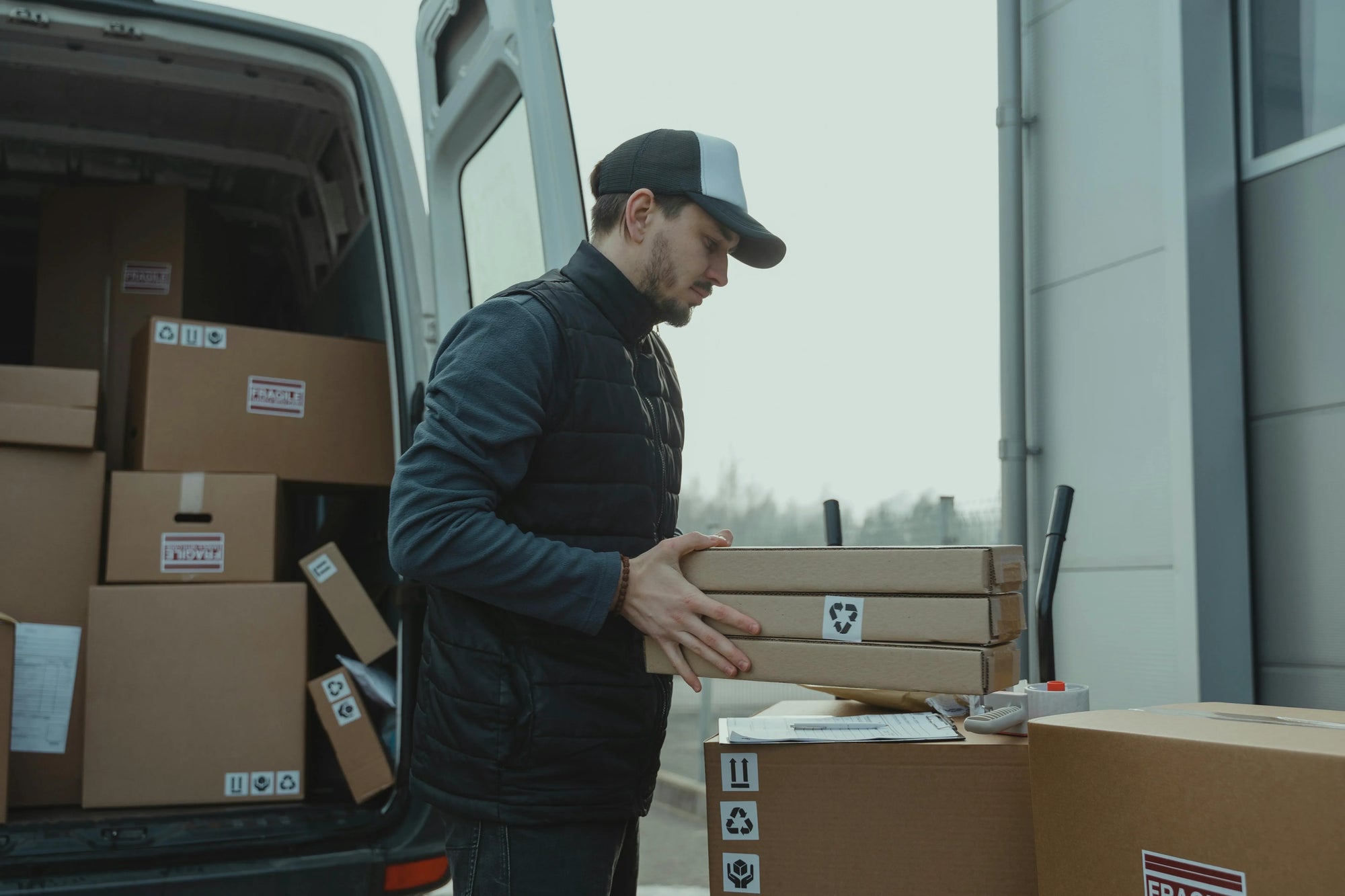 Stop WISMO Before It Starts: How Post-Purchase Order Editing Cuts Support Volume