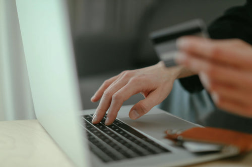 Protecting High-Ticket Supplement Orders With a Shipping Guarantee
