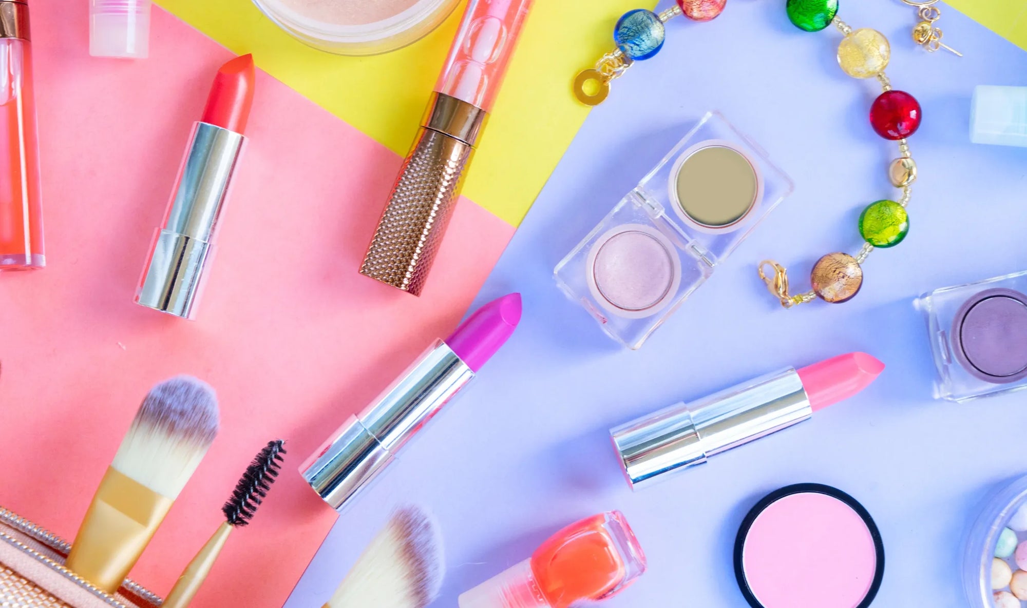 Mastering Upselling: A Guide for Ecommerce Merchants with Examples and Strategies