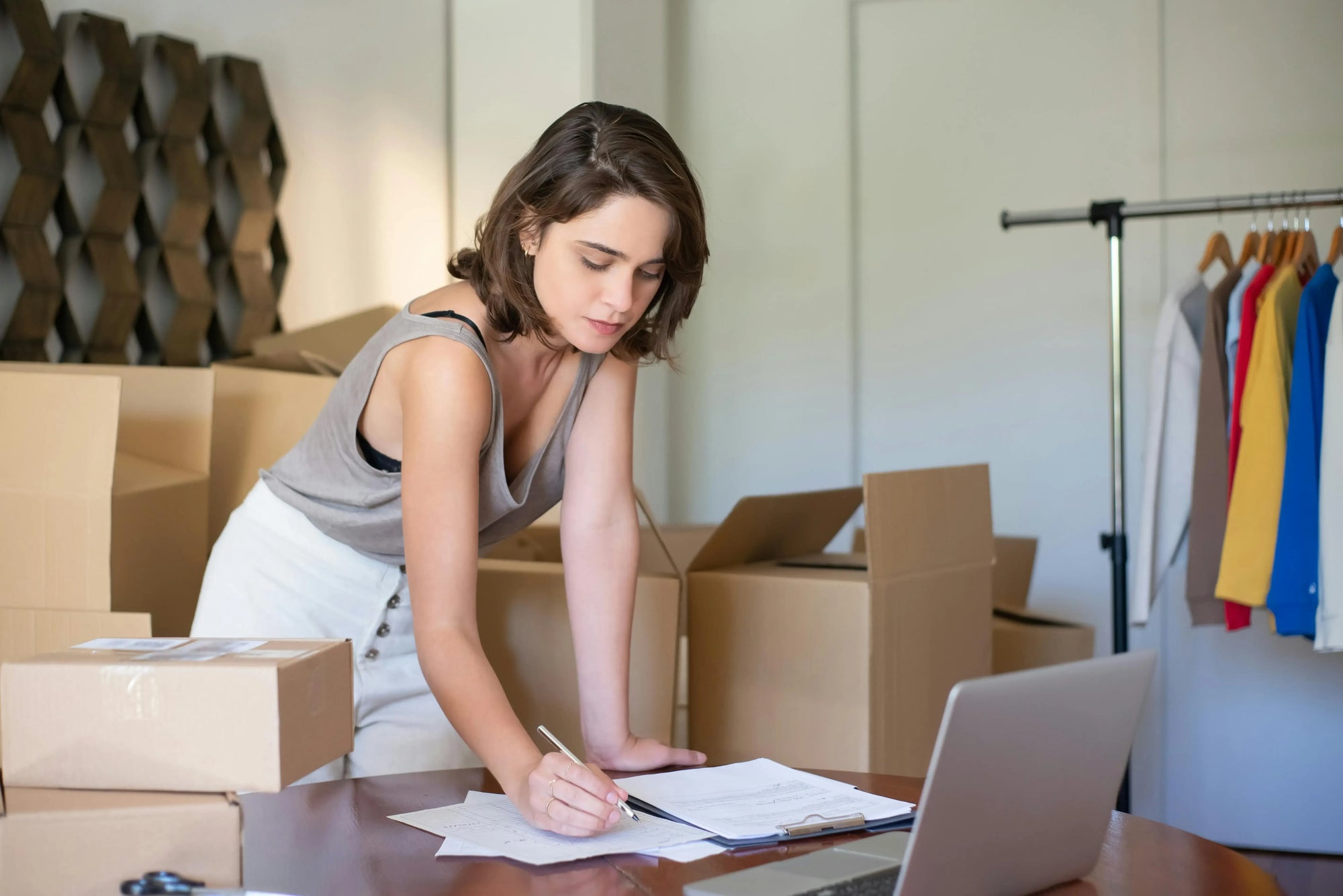 Solving High Return Rates in Apparel With a Better Shipping Guarantee